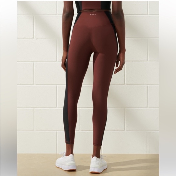 YPB sculptLUX 7/8 legging and matching top set - Picture 2 of 4